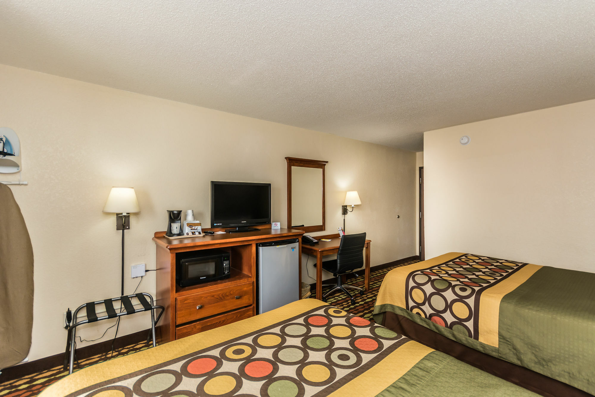 Super 8 By Wyndham Grand Forks Hotel Exterior foto